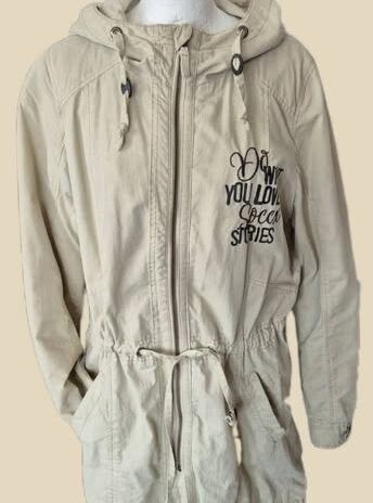 Parka mit Kapuze “ Soccx “ Größe 40 in Beige/Schwarz/Print/Pailletten 70% Baumwolle