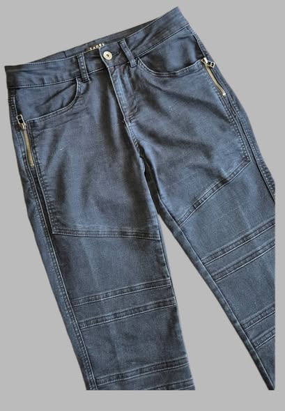 Jeans " Jones " Größe 36 in Dunkelblau 69% Baumwolle – Bild 2