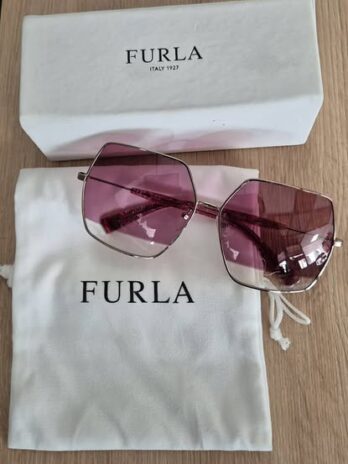 Sonnenbrille mit Etui “ Furla “ in Pink
