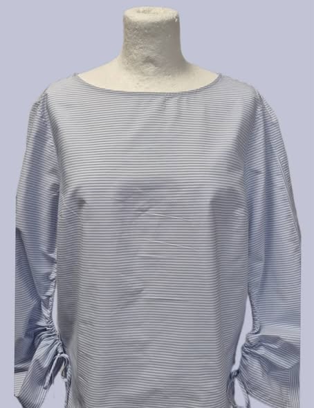 Bluse " OUI " Größe 36/38 in Hellblau/Weiß gestreift 100% Baumwolle – Bild 2