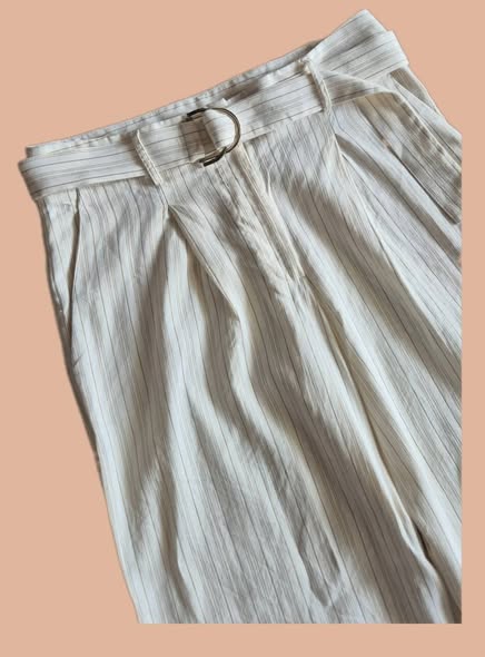 Hose mit Gürtel" Liu-Jo " Größe 38 in Beige/Camel gestreift weites Bein 60% Leinen – Bild 2