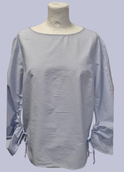 Bluse " OUI " Größe 36/38 in Hellblau/Weiß gestreift 100% Baumwolle