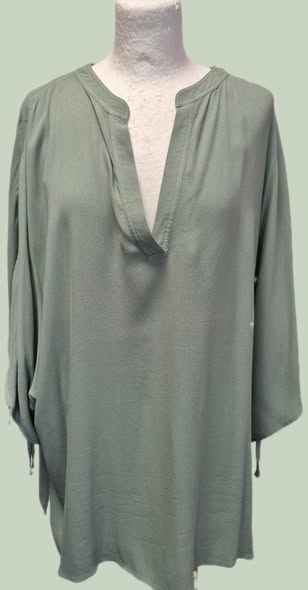 Bluse " Gerry Weber " Größe 46 in Khakigrün Viscose