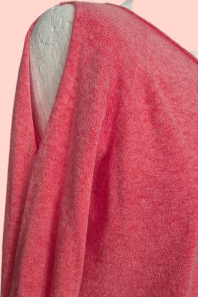 Pulli " Aust " Größe M in Coralle/Cut-Outs/Ärmel Viscose – Bild 2