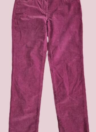 Feincordhose “ Walbusch “ Größe 38 in Weinrot 83% Baumwolle 15% Modal