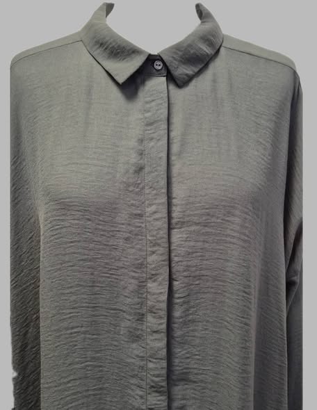 Bluse " COS " Größe 44 in Anthrazitgrau Viscose – Bild 2