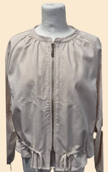 Blouson " Comma " Größe 36/38 in Offwhite 70% Modal – Bild 2