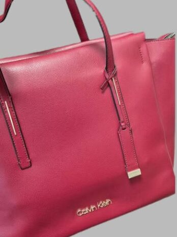 Tasche/Shopper “ Calvin Klein “ in Weinrot/Kunstleder Breite ca 45cm Höhe ca 32cm