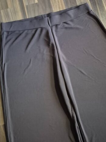Hose “ Comma “ Größe 46 in Schokobraun elastischer Bund weites Bein Viscose