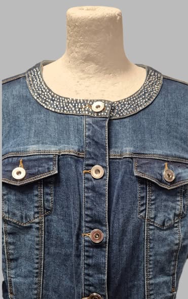 Jeansjacke " Creation L " Größe 40 in Blau/Straßsteine bestickt 99% Baumwolle – Bild 2