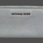 Geldbörse “ Michael Kors “ in Hellgrau Breite ca 21cm Höhe ca 12cm