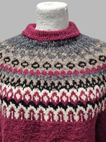 Pulli “ Handarbeit “ Größe 36/38 in Burgundy/Anthrazitgrau/Offwhite/Norwegermuster Wolle