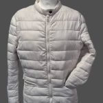 Steppjacke “ Sisley “ Größe 36/38 in Cloud Dancer